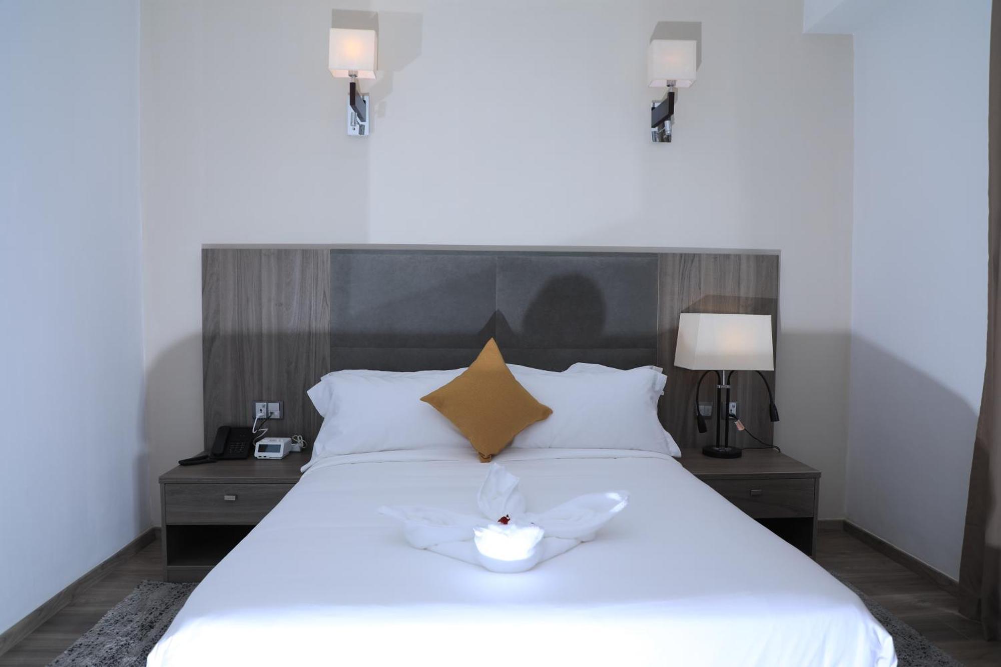 אדיס אבבה Th Bonroyal Hotel מראה חיצוני תמונה