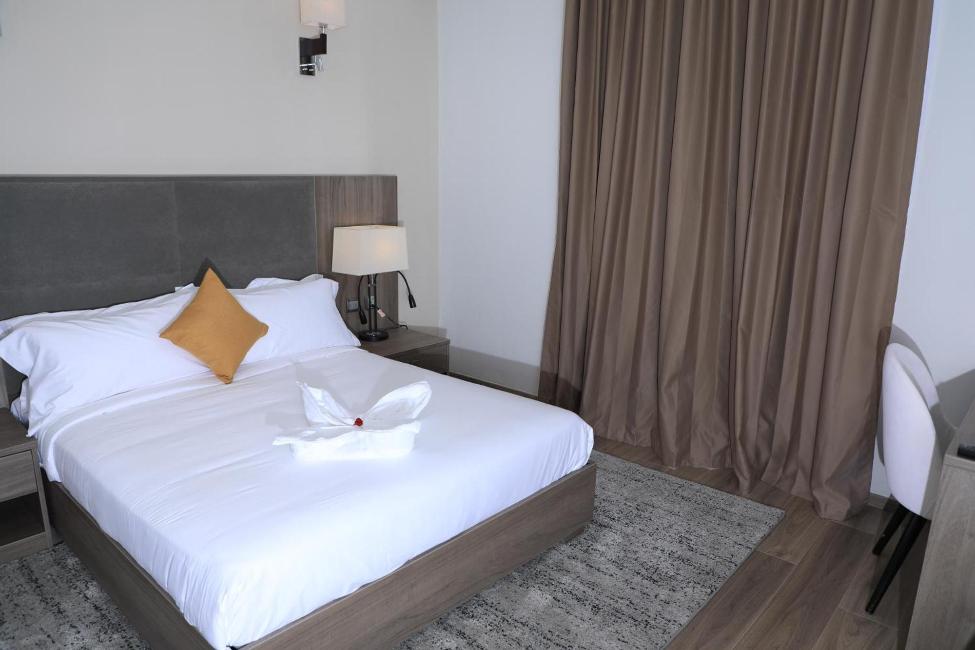 אדיס אבבה Th Bonroyal Hotel מראה חיצוני תמונה